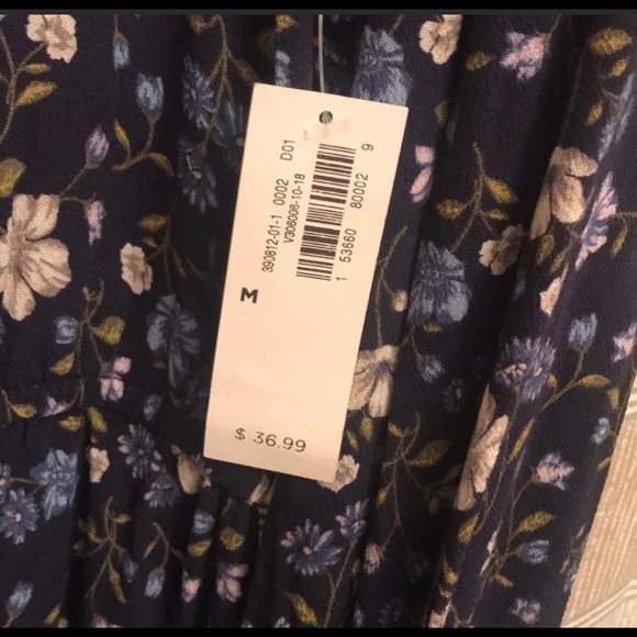 NET dress - Picture 2 of 2